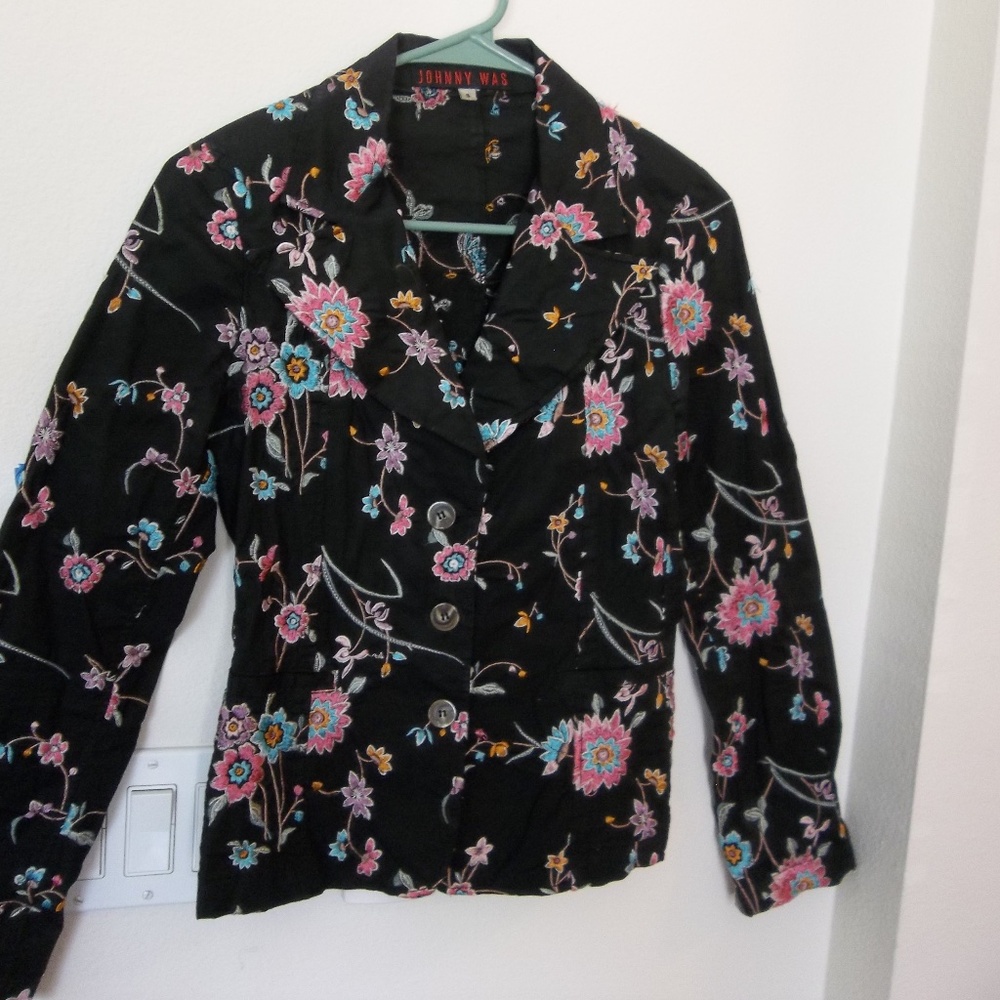 Johnny Was Black Embroidered Floral Jacket size small